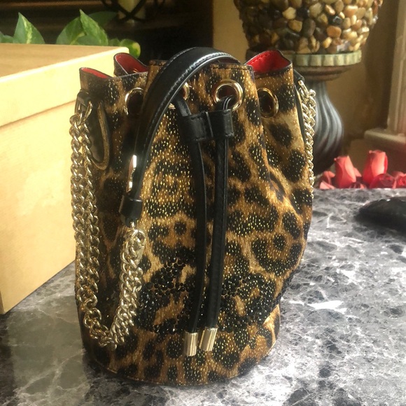 Christian Louboutin Leopard Marie Jane Bucket Bag - Picture 3 of 8